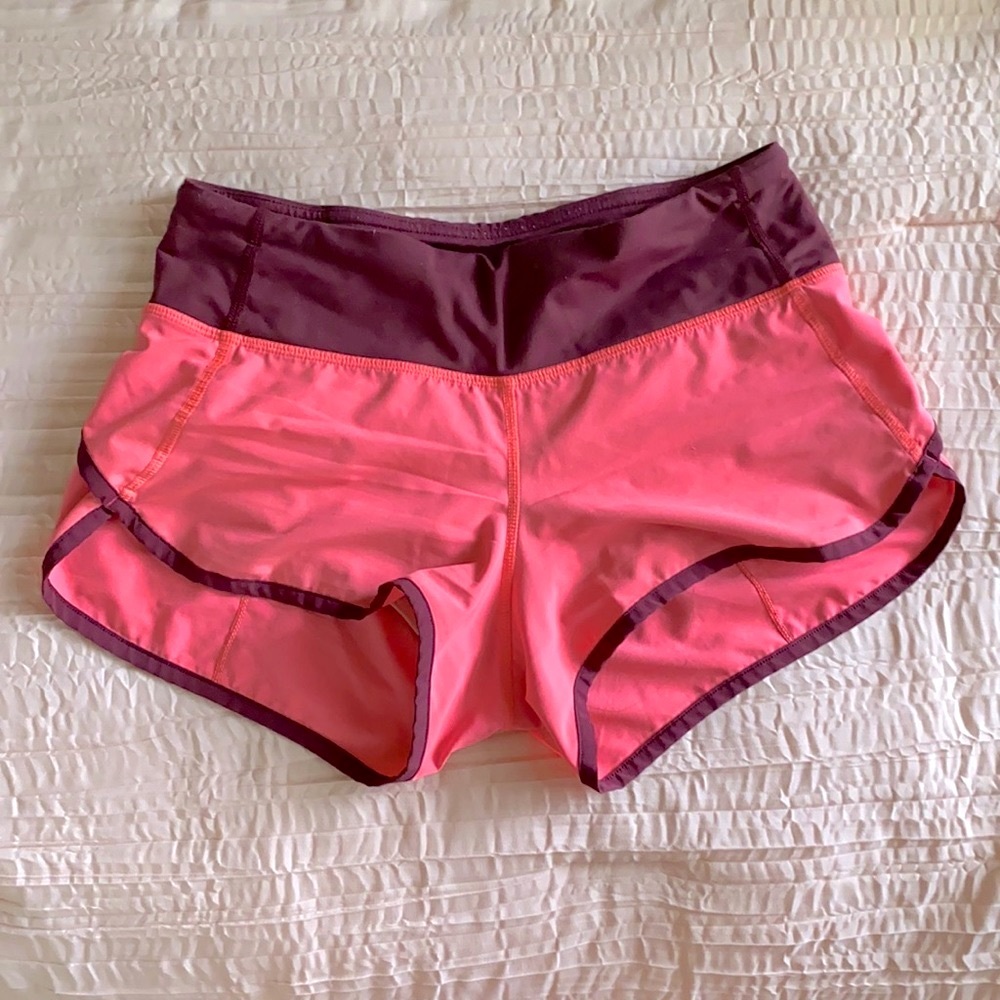 Lululemon speed up bright pink shorts size 2